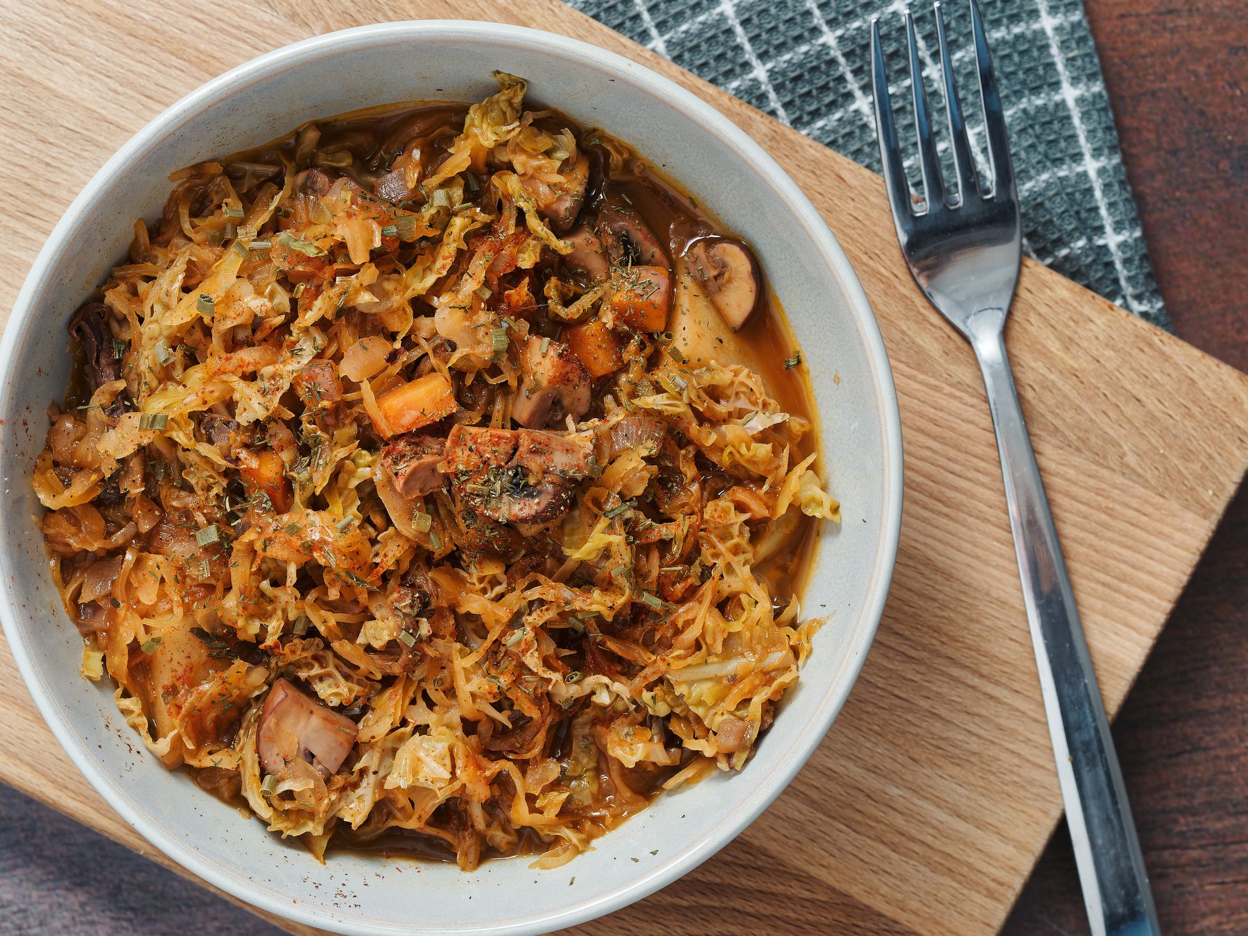 Poolse Plantaardige Poolse zuurkoolschotel (Bigos) | PLANTPROEF